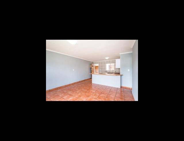 2 BEDROOM APARTMENT FOR SALE IN HELDERKRUIN EXT